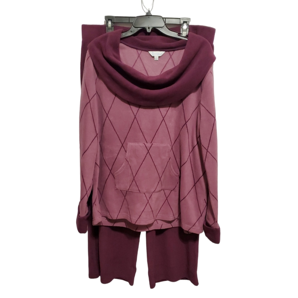 Pajamagram Fleece Lounge Set